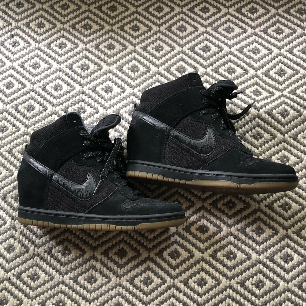 Nike Dunk Sky Hi Sneaker